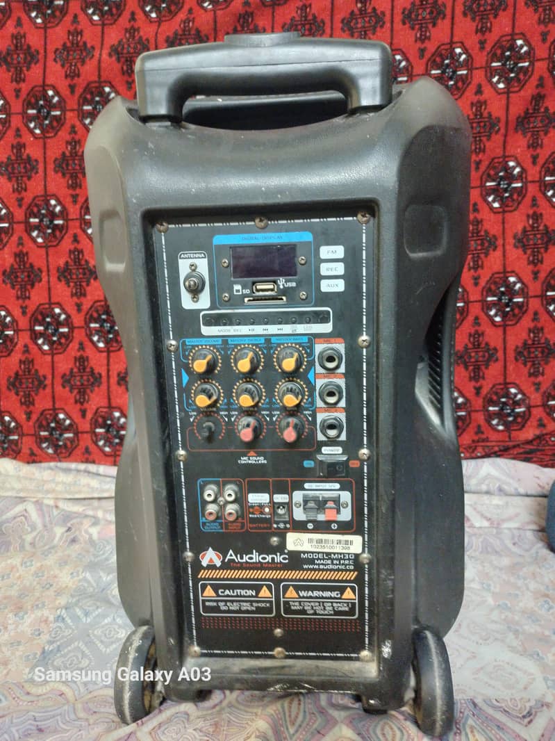 AUDIONIC MH30 1
