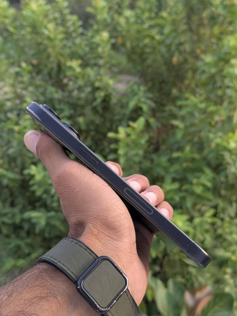 Mobile 1