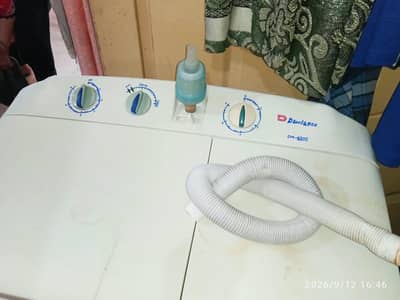 Dawlance washing machine twin tub model number DW-5200