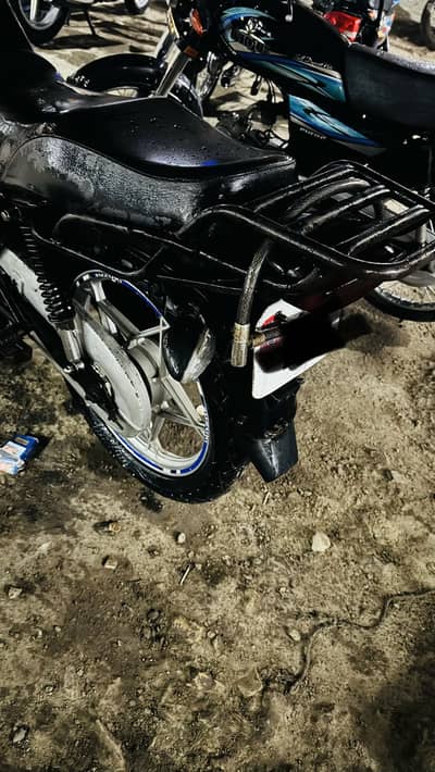 GS 150 SE 2019