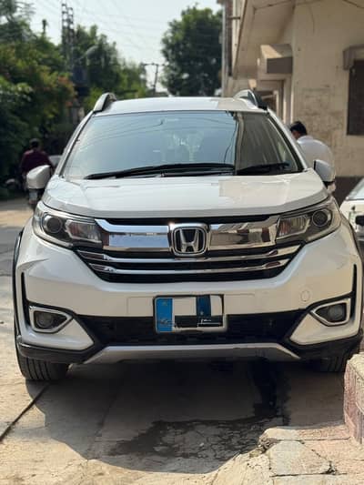 Honda BR-V i-VTEC S 2022/Regisyered 2023