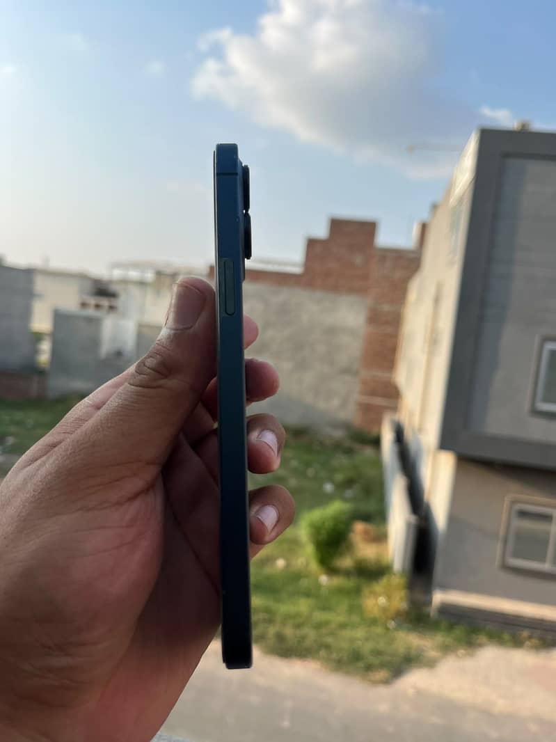 Apple iPhone 12 Pro Max 6
