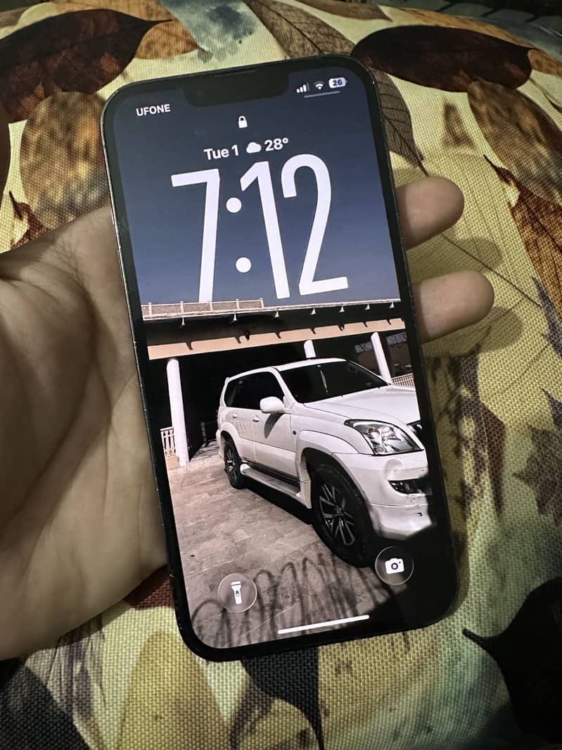 Apple iPhone 13 Pro 1