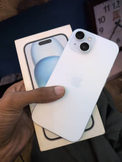 Apple iPhone 15