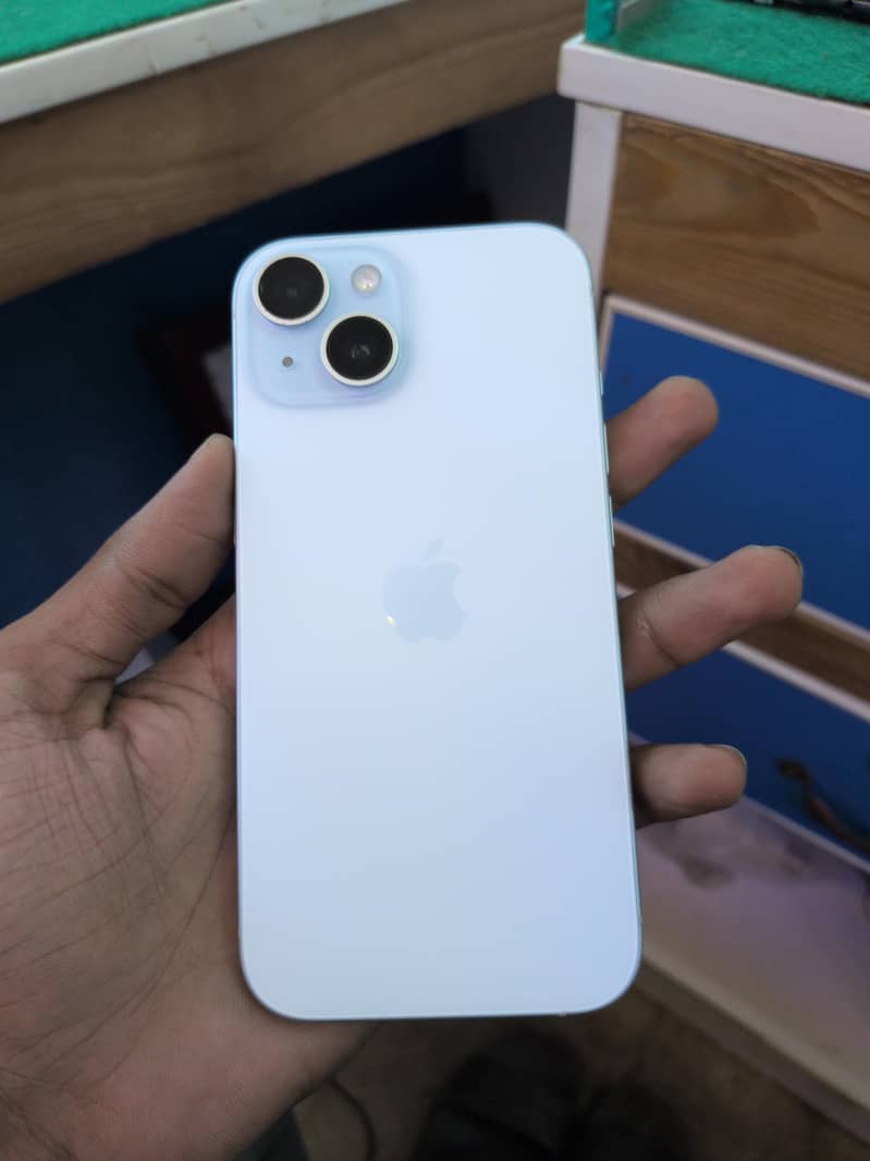 Apple iPhone 15 1