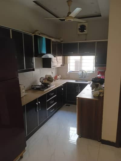 10 marla Lower portion available for rent wapda Town ph1 block k2