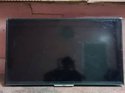Orient 40 inch lcd simple panel damage