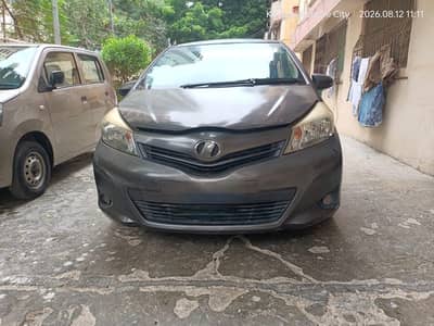 Toyota Vitz 2014