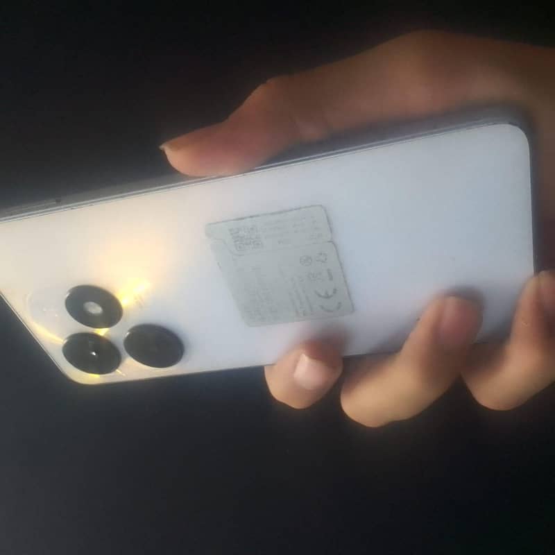Tecno Spark 20C 3