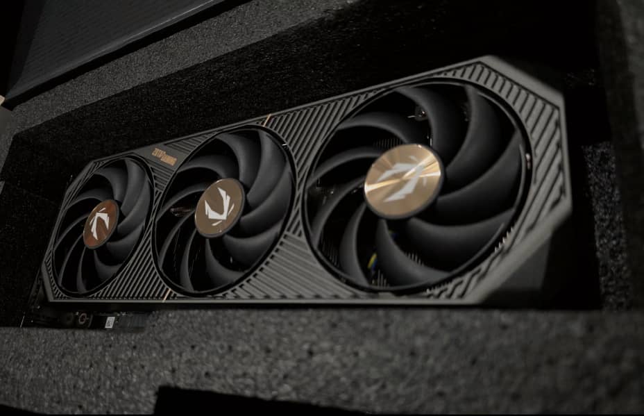 ZOTAC RTX 5070 SOLID OC 2