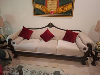 Traditional Carved Wooden Sofa Set – 3+2+1 | Used