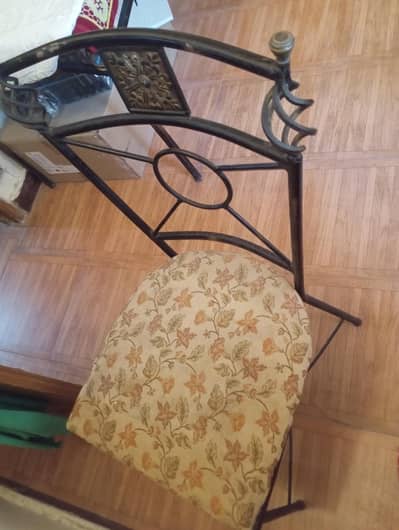 metal table with 6 chairs