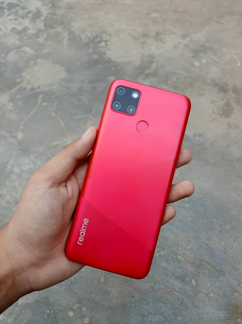 Realme C12 6