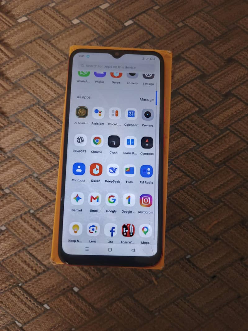 Realme C12 8