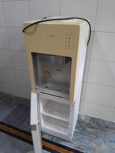 water dispenser