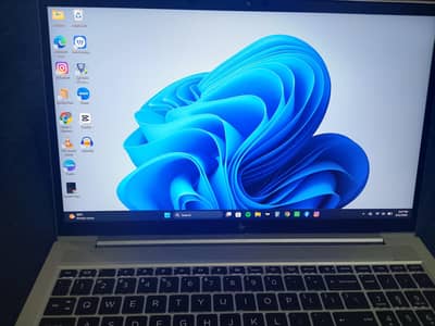 HP EliteBook 855 G8- Ryzen 5 PRO | 16GB RAM | 512GB SSD