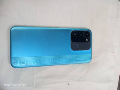 Tecno Spark 8C