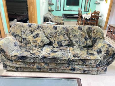 5 seater large size, Japanese velvet poshish sofa