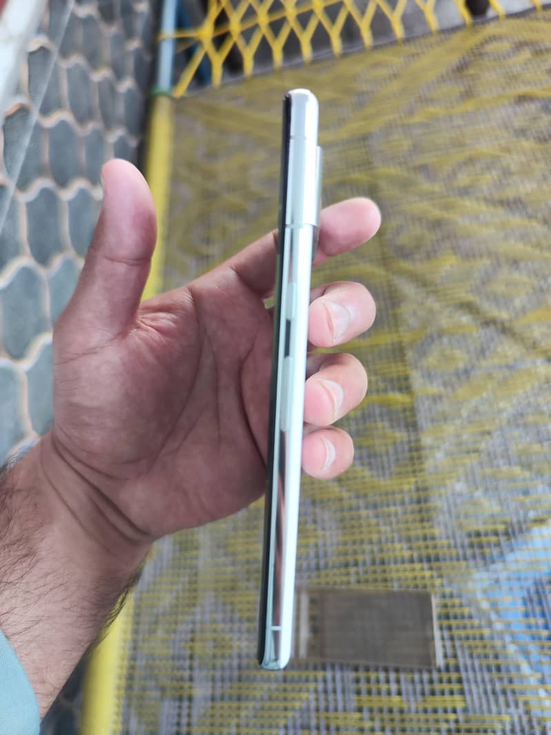 google pixel 7 pro 10