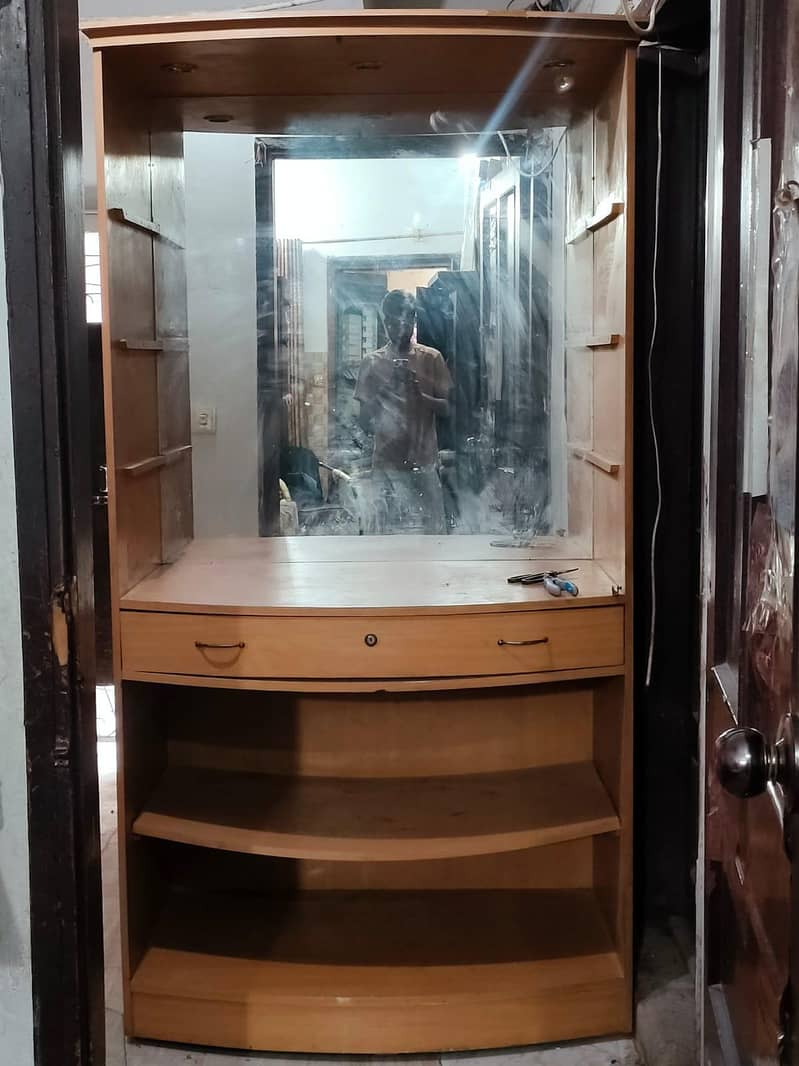 showcase  we allow bargain 1