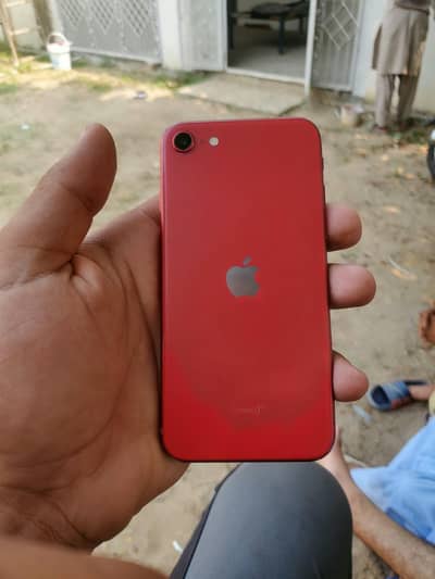 Apple iPhone SE