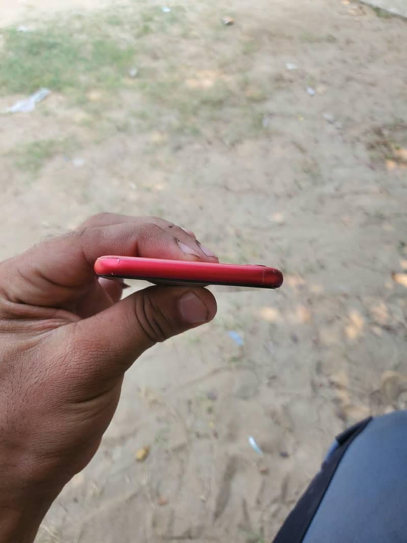 Apple iPhone SE 3