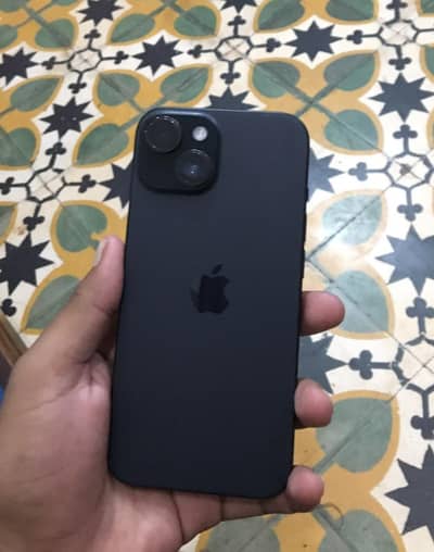 Apple iPhone 15