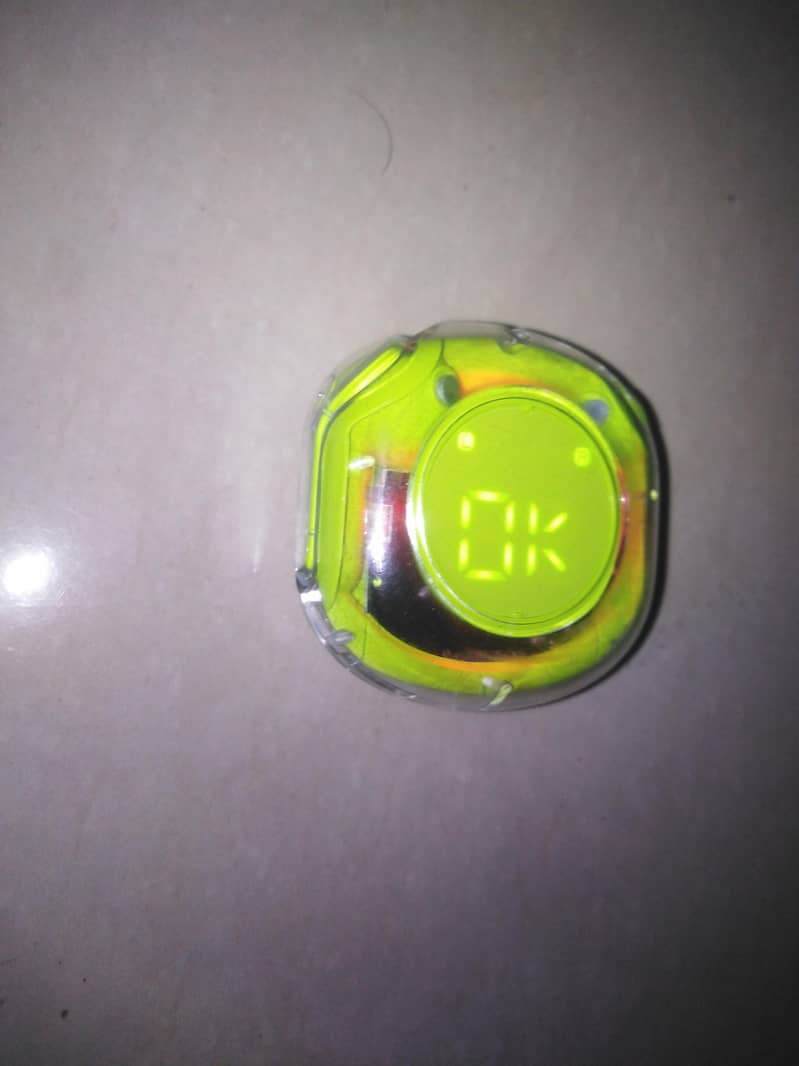 earphone 0