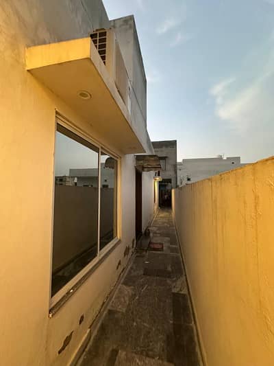 1 Kanal Beautiful House For Sale In Chinar Bagh