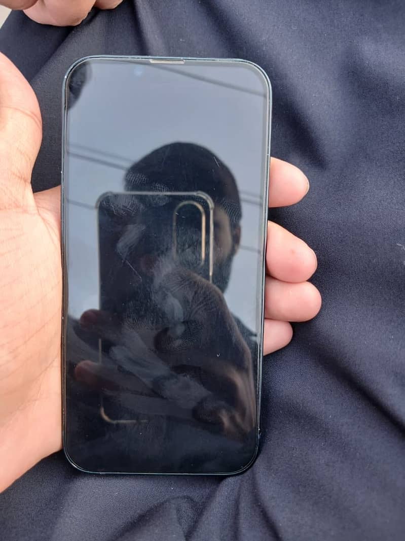 Apple iPhone 14 2