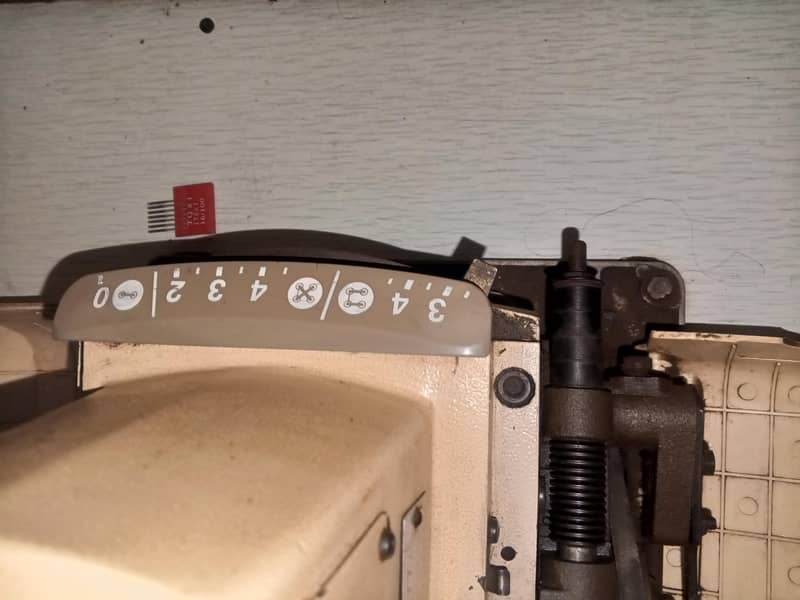 kaj & button machine 9