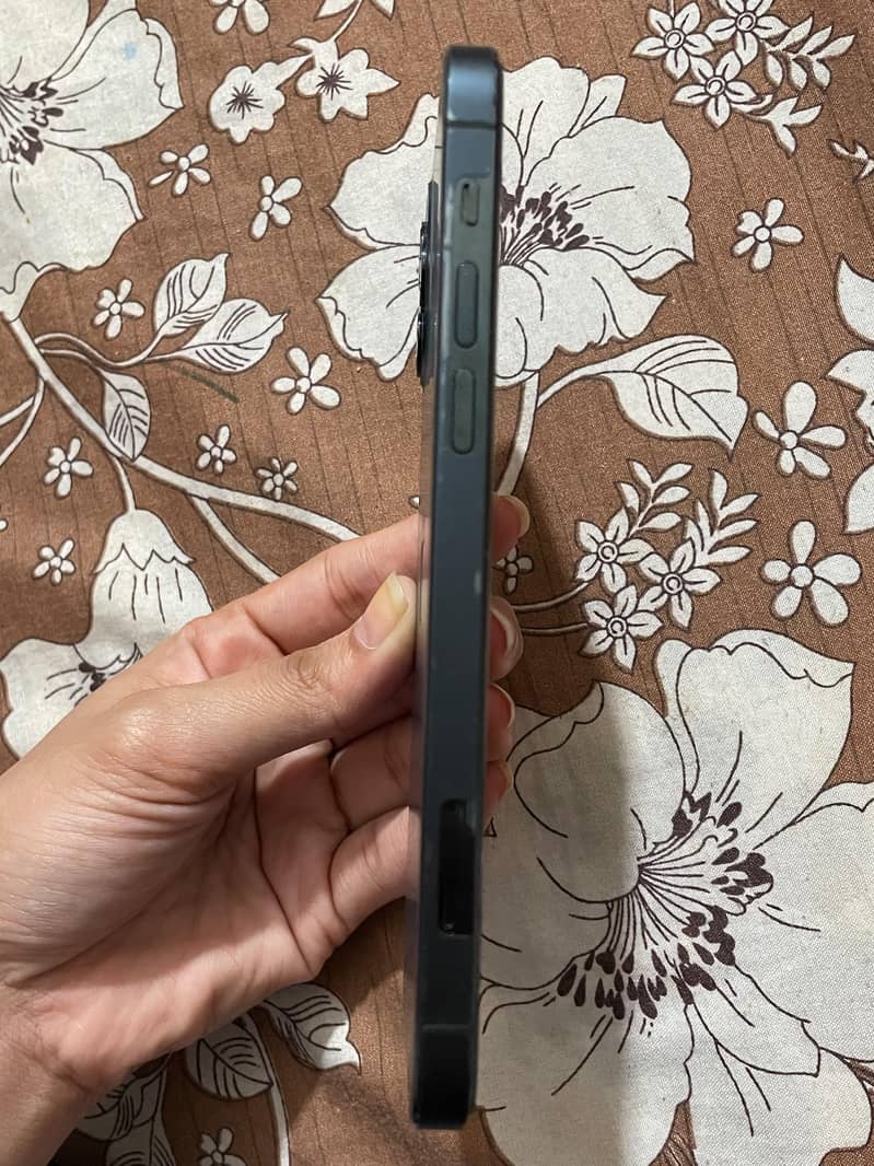 Apple iPhone 12 Pro 5