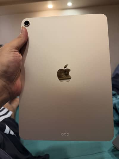 Ipad air M4 128 gb open box 11 inches