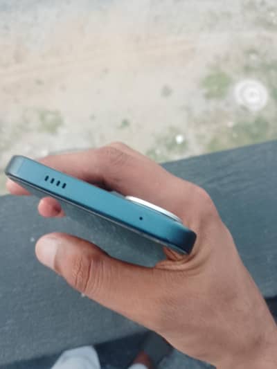 Vivo Y500