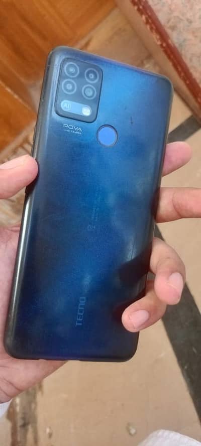 Tecno Pova  6/128