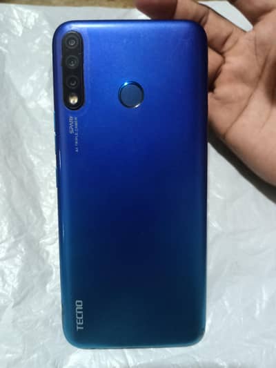 Tecno Spark 4 32GB 3GB 4000mah battery