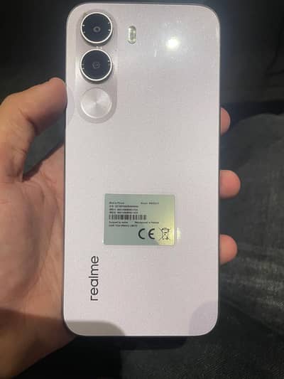 Realme c 100i