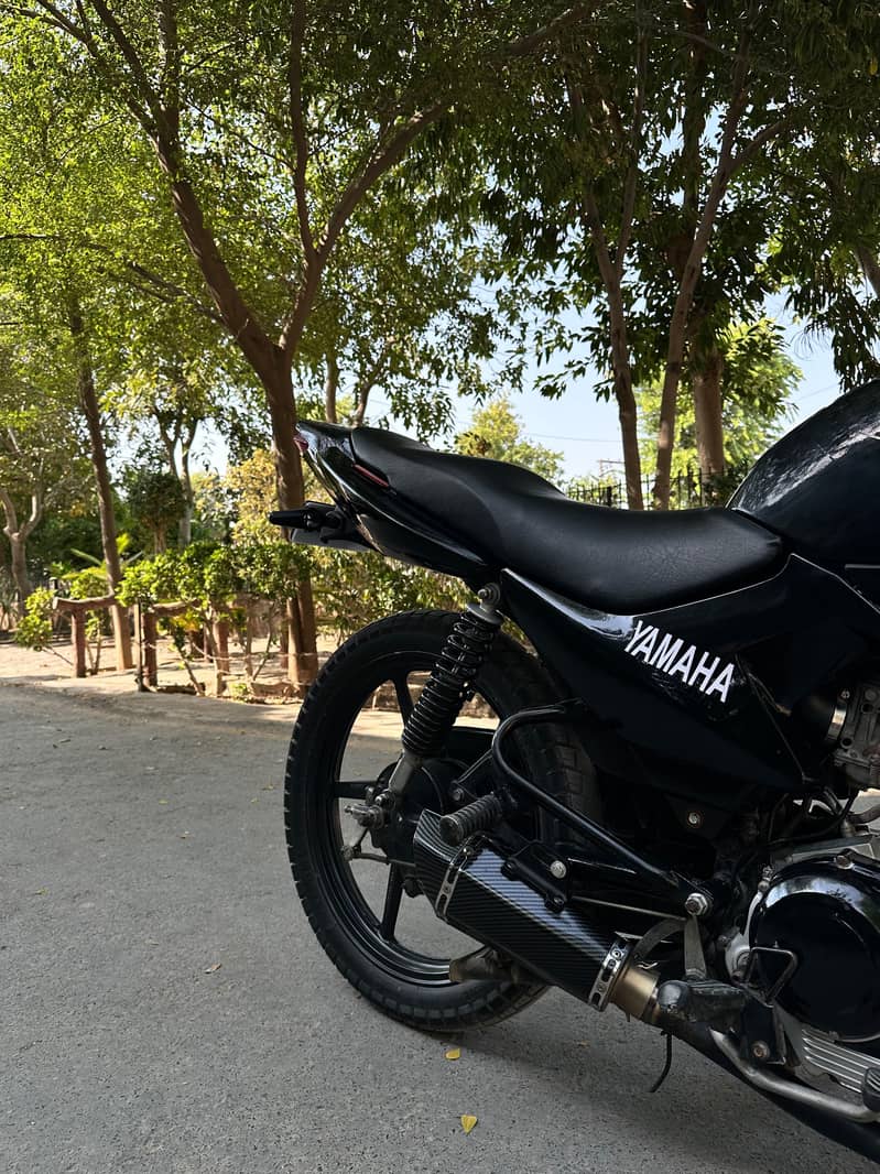 Ybr125 3