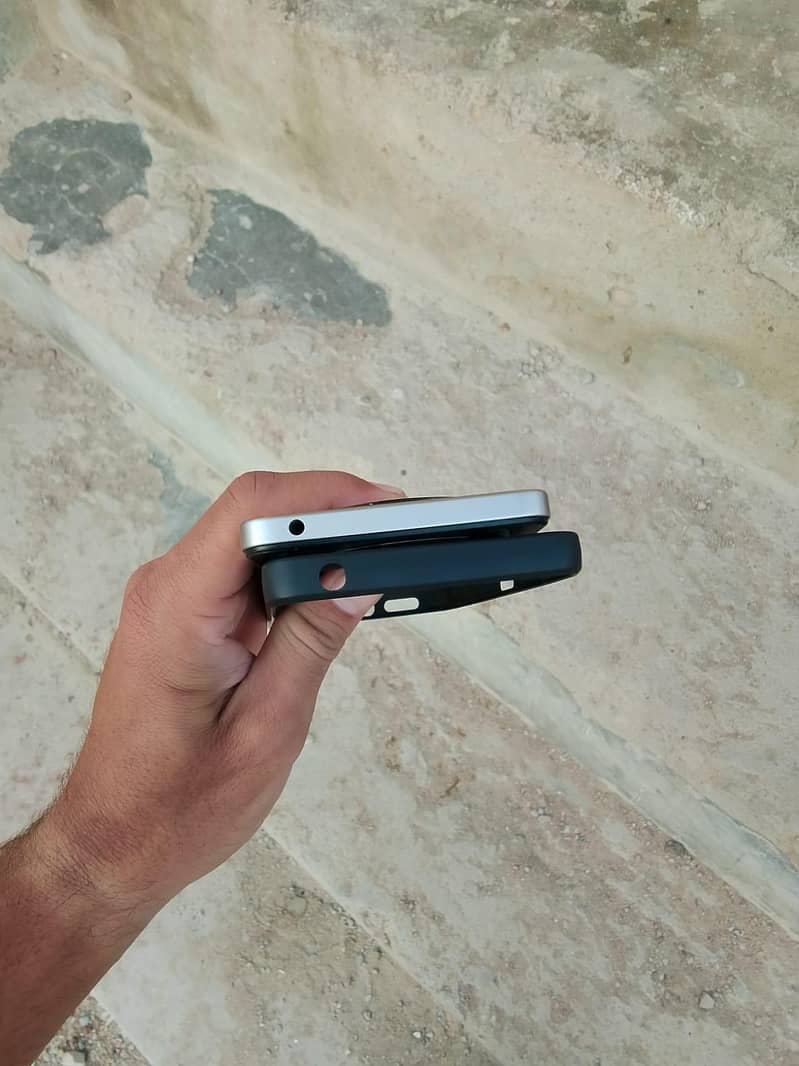 Xiaomi POCO C75 3