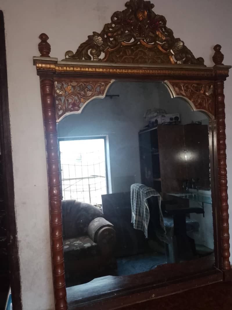 dressing table 3