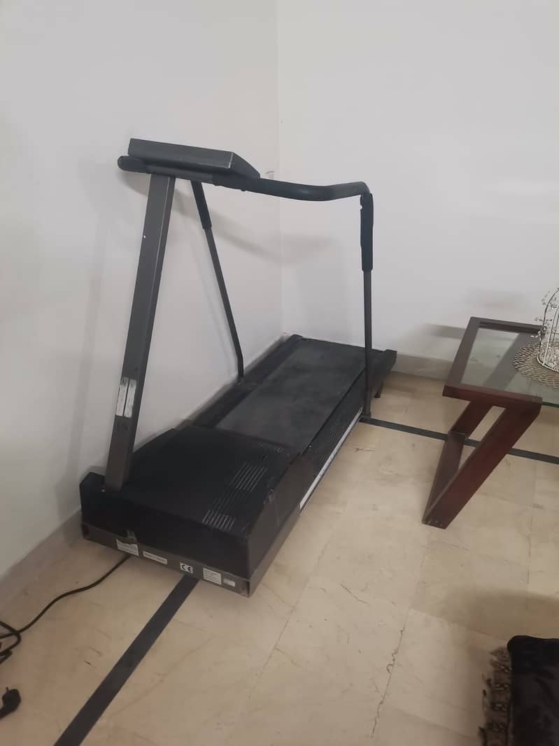 Treadmill 4