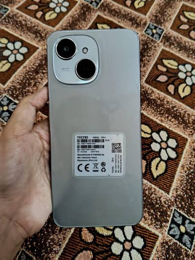 Tecno spark 40 c