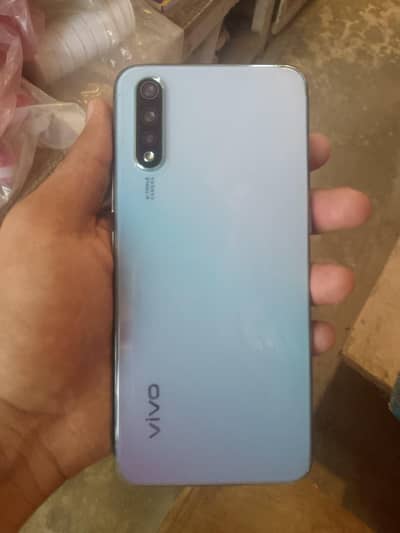 Vivo S1