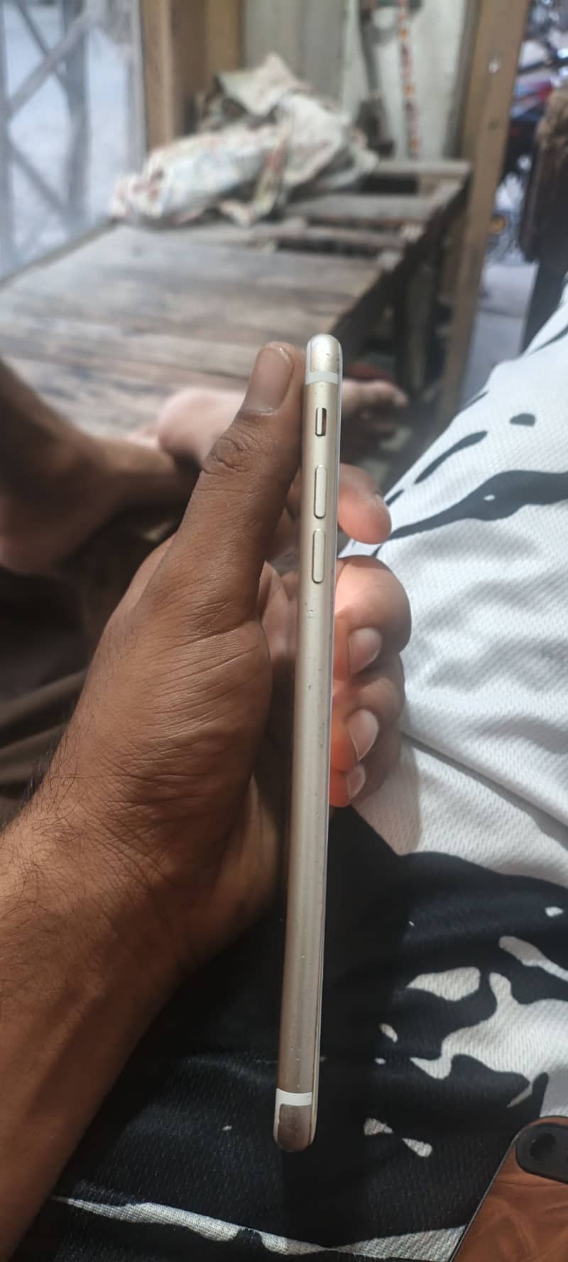 Apple iPhone 7 Plus 3