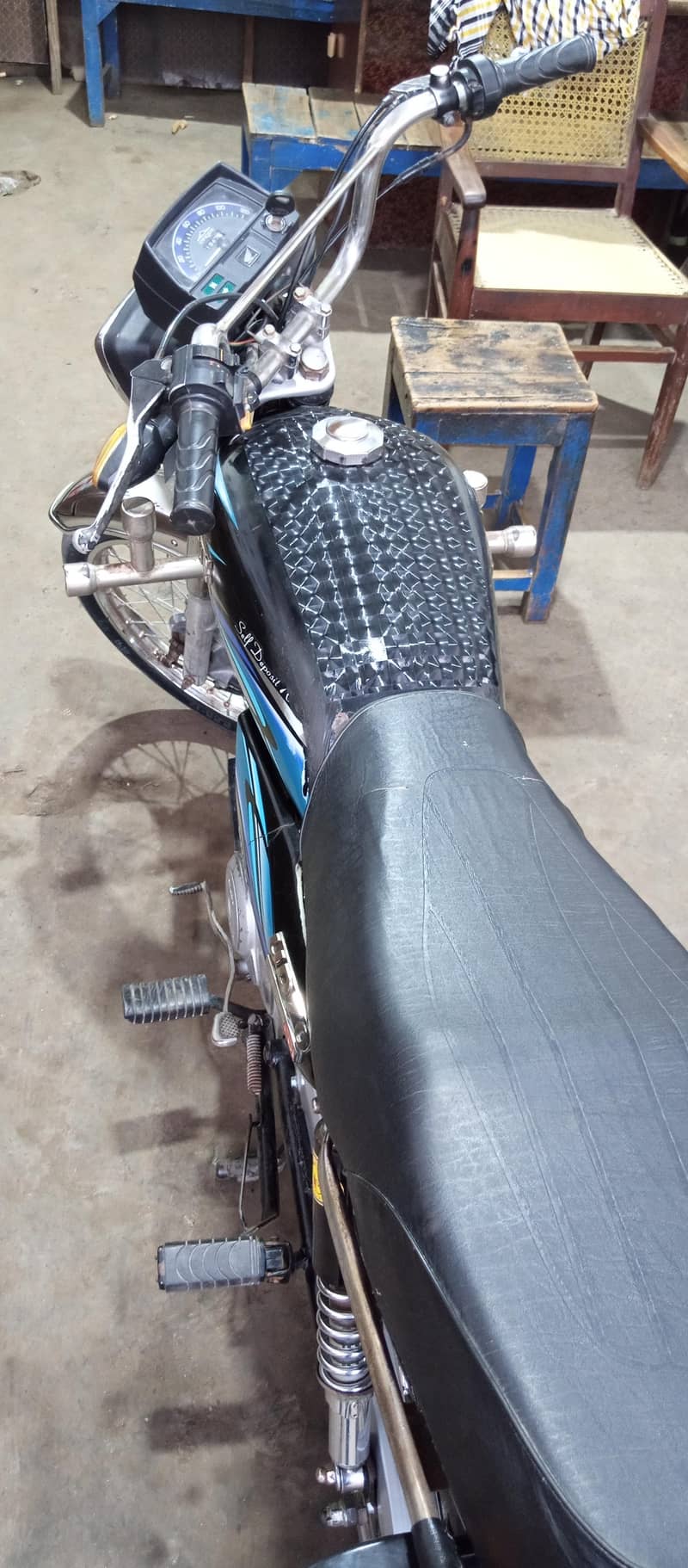 unique 70 CC 17 model 2