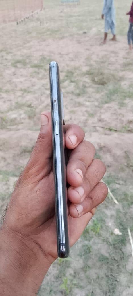 One Plus 7 Pro 4