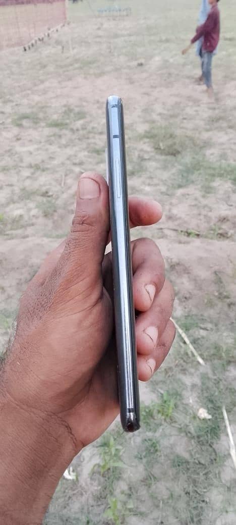 One Plus 7 Pro 5