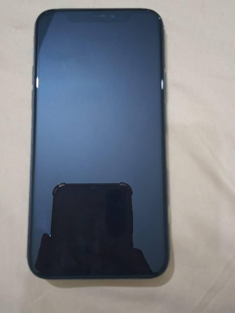 Apple iPhone 11 Pro 4