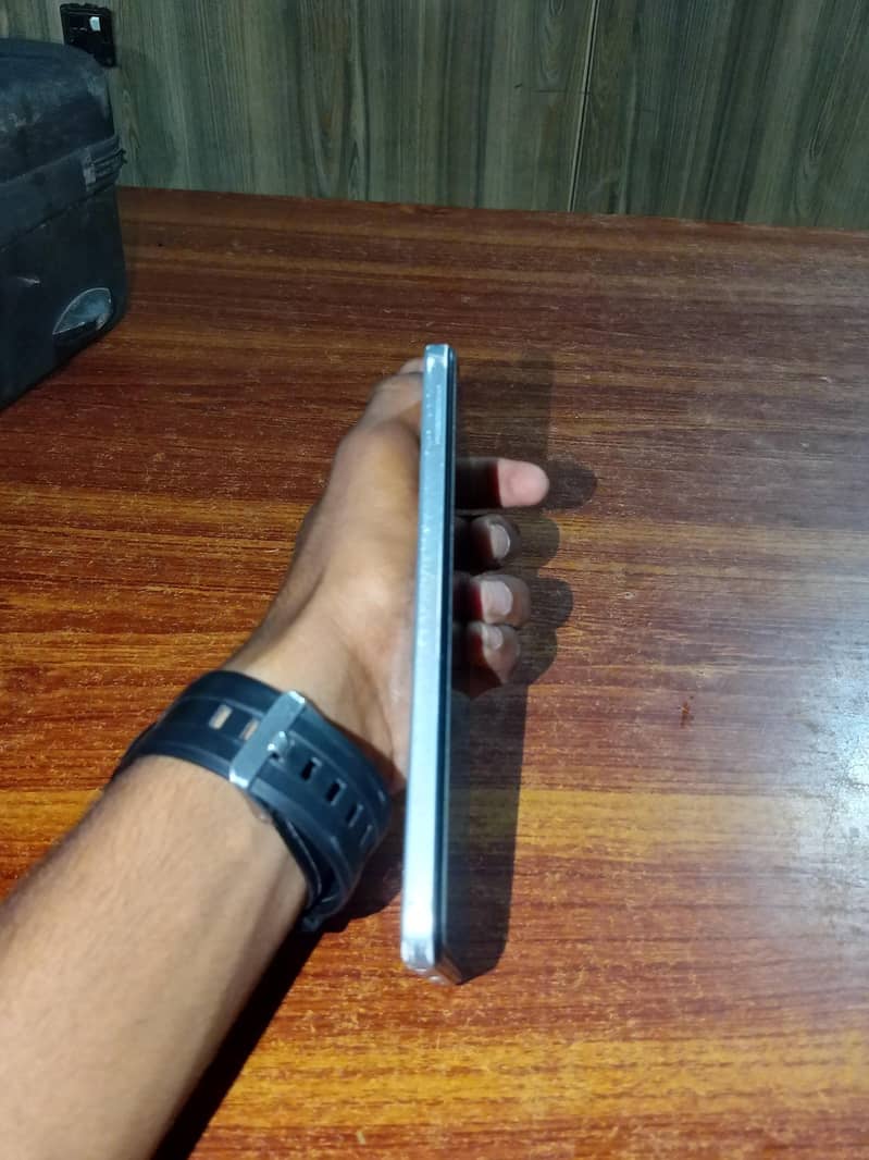 Tecno Spark 10 3