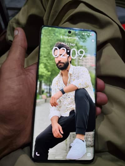 Vivo V30